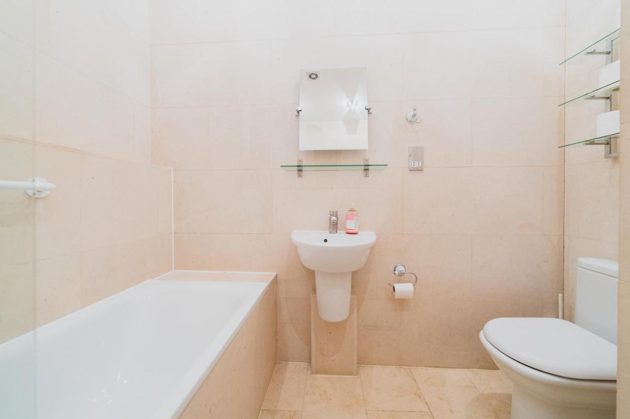 Covent Garden 2-Bedroom Apartment London Exterior photo