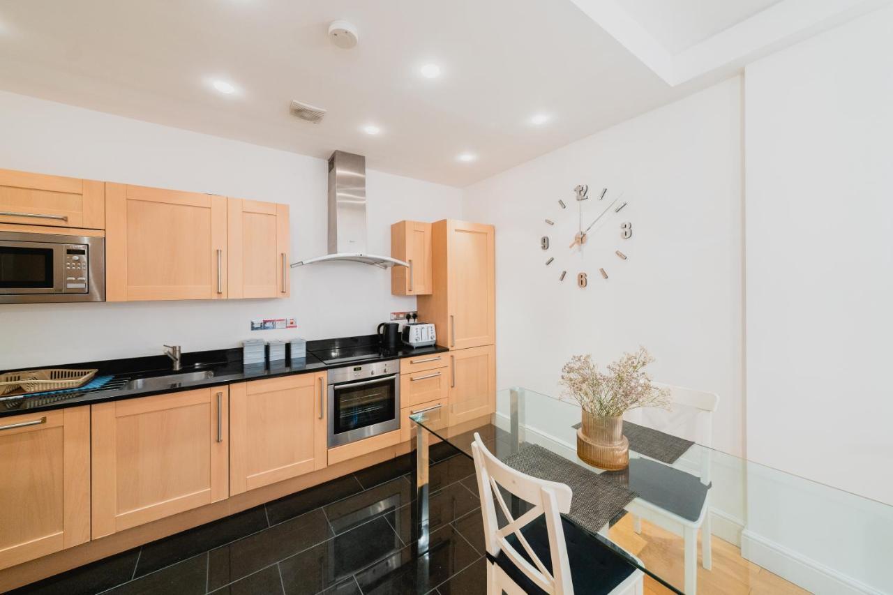 Covent Garden 2-Bedroom Apartment London Exterior photo
